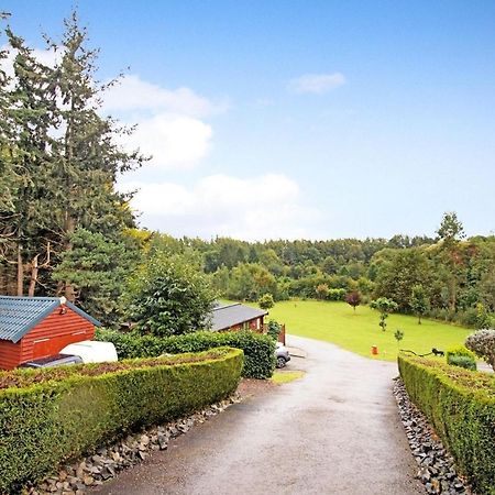 Astbury Falls Luxury Retreats Eardington Екстериор снимка